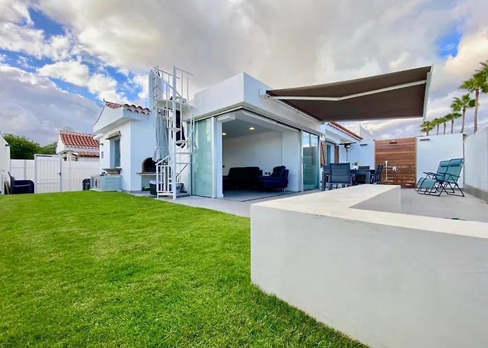 Sun Golf House